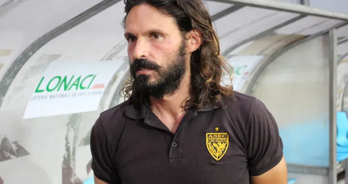 julien-chevalier-coach-de-lasec-tout-le-merite-revient-aux-joueurs